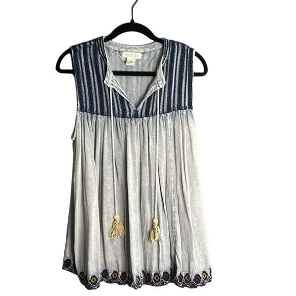 Rachel Zoe Blue Sleeveless Tunic with Tassels and Embroidered Detail Size 1X - Picture 1 of 8